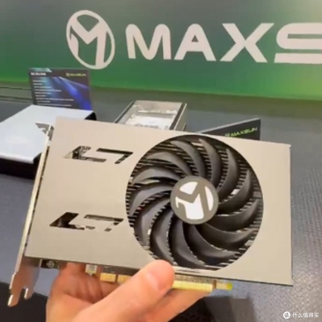 RX580,老兵不死,复活赛只会疯狂加HDMI接口