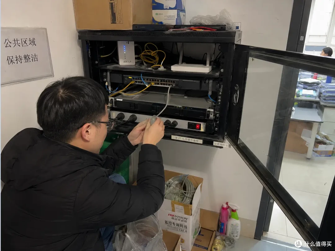 小微企业最容易忽略的，不是电脑不够快，而是数据没有被认真管理