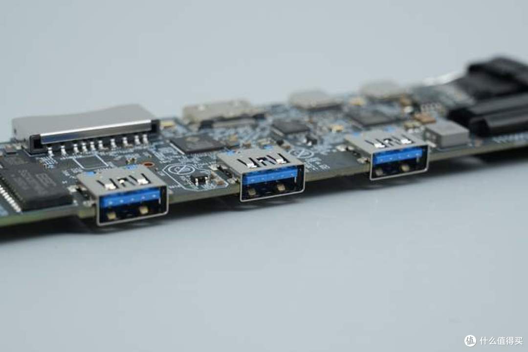 拆解报告：tp-link 9合1扩展坞