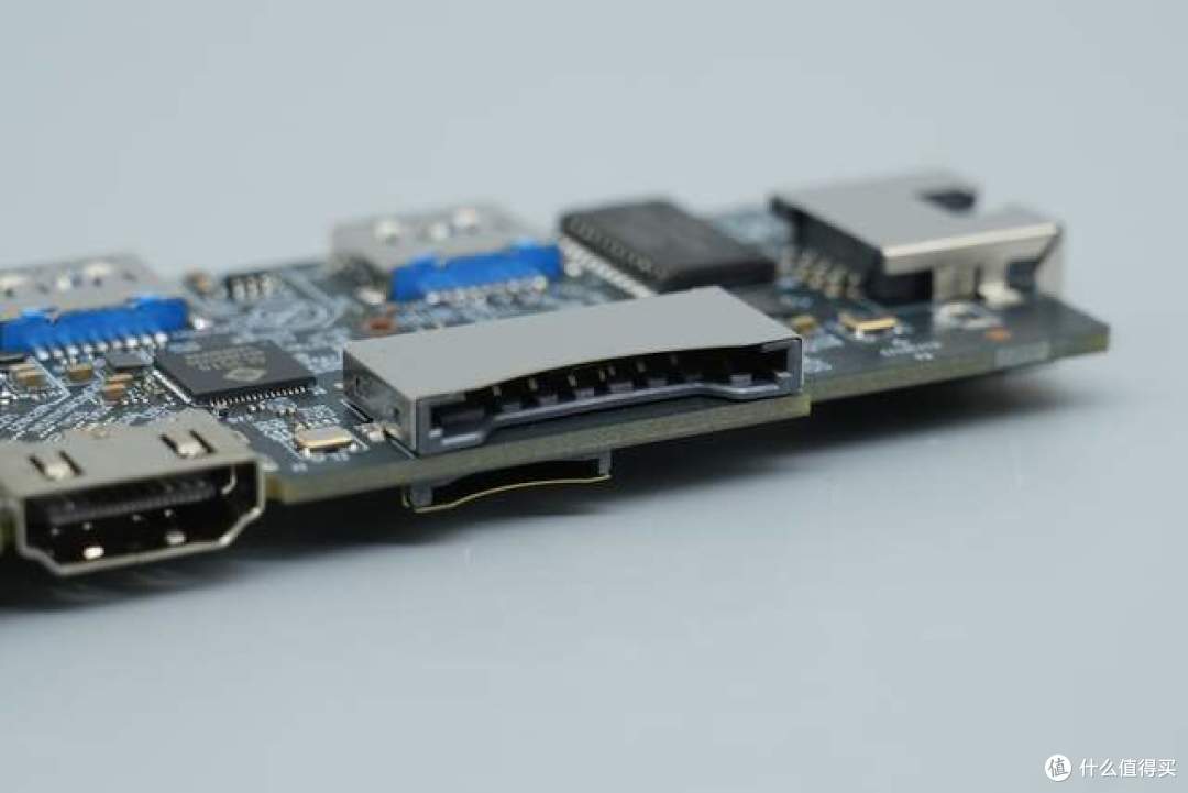 拆解报告：tp-link 9合1扩展坞
