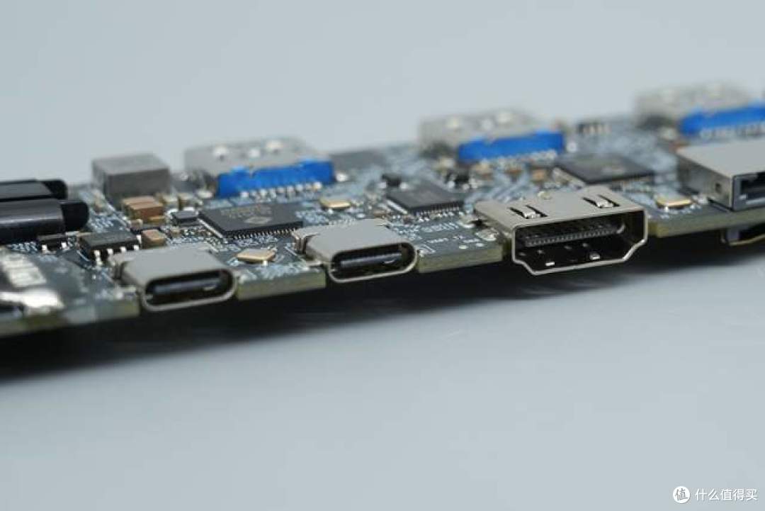 拆解报告：tp-link 9合1扩展坞