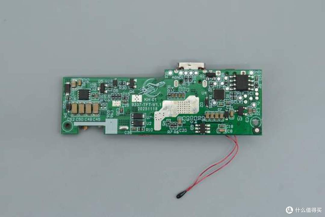 告别出门带线烦恼，inno3C磁吸移动电源究竟值不值得买？
