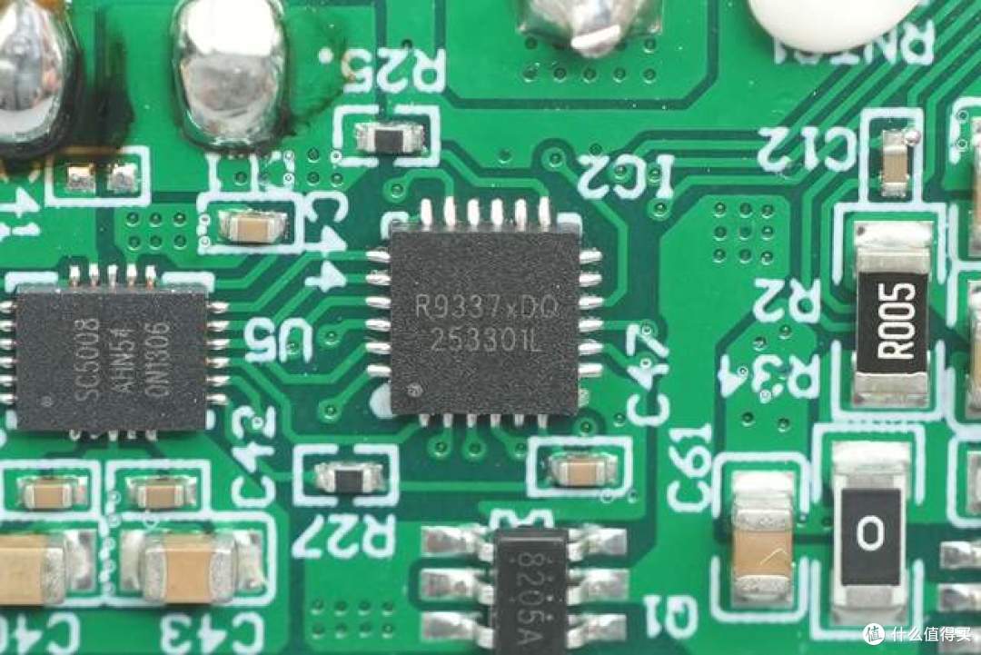 告别出门带线烦恼，inno3C磁吸移动电源究竟值不值得买？