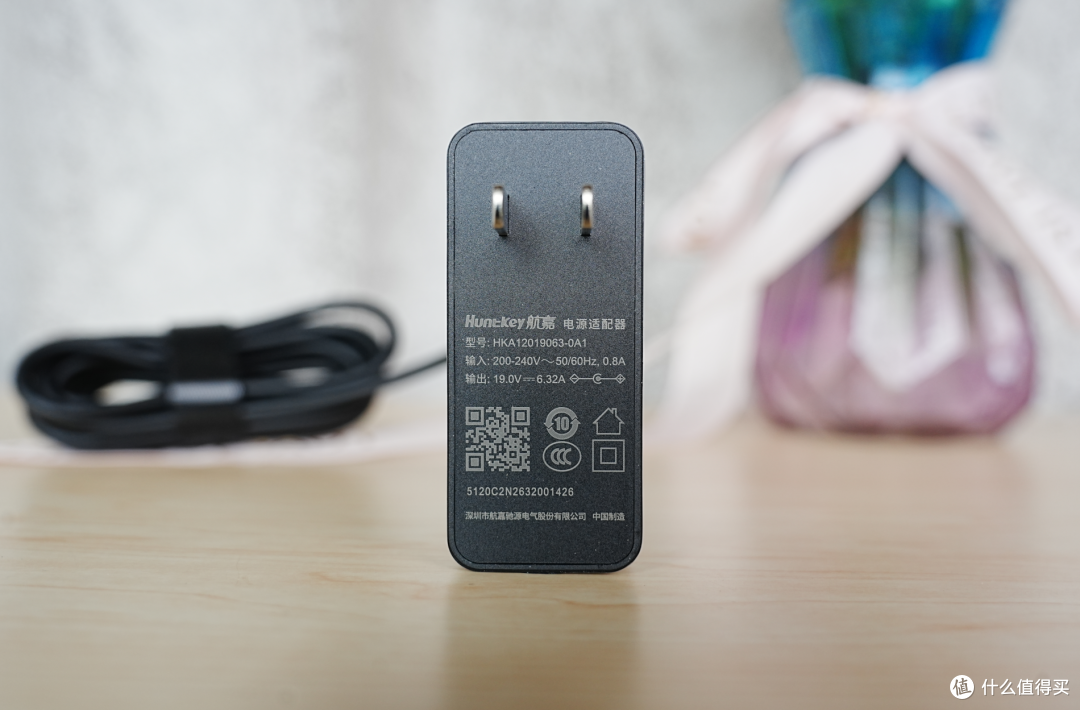 何止是小!深度体验飞牛EVO4 NAS之后,我发现它比想象中更能打!
