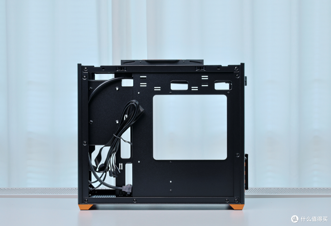 帮朋友攒一台1.7W的桌面主机:98X3D+5080+P80 Mesh防毛大师机箱