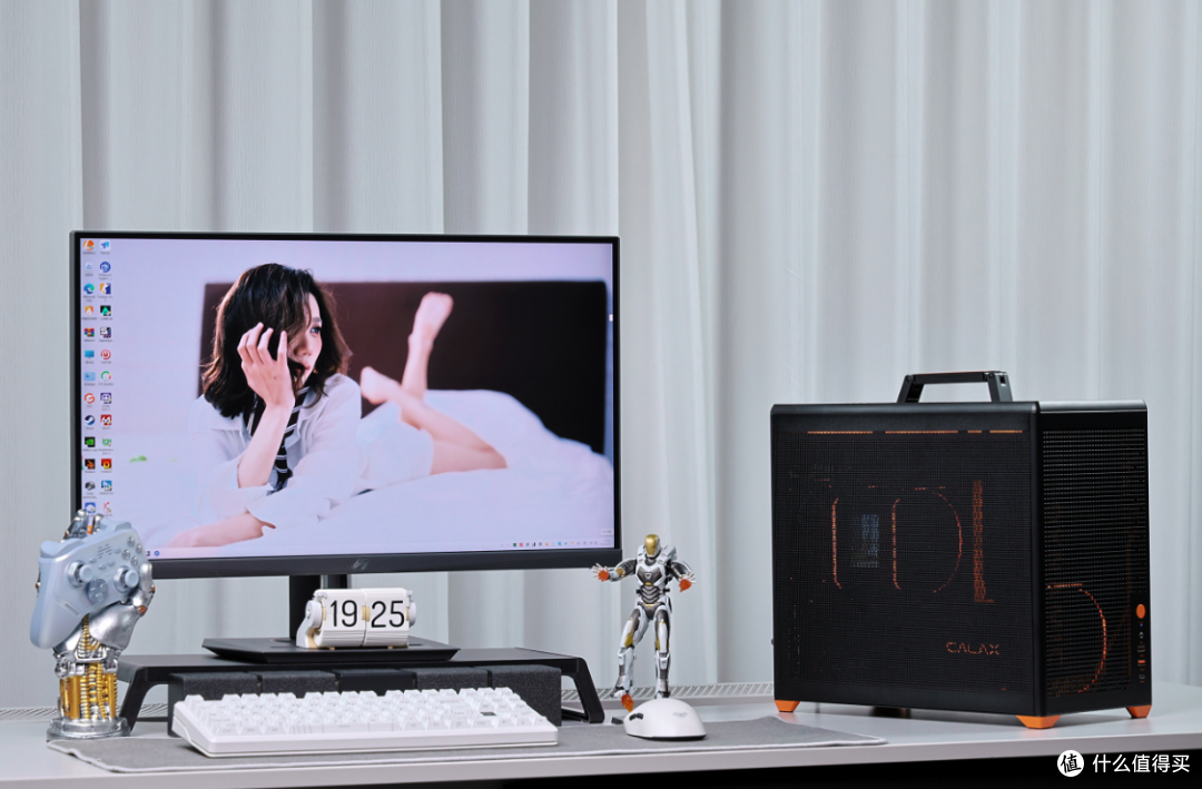 帮朋友攒一台1.7W的桌面主机:98X3D+5080+P80 Mesh防毛大师机箱