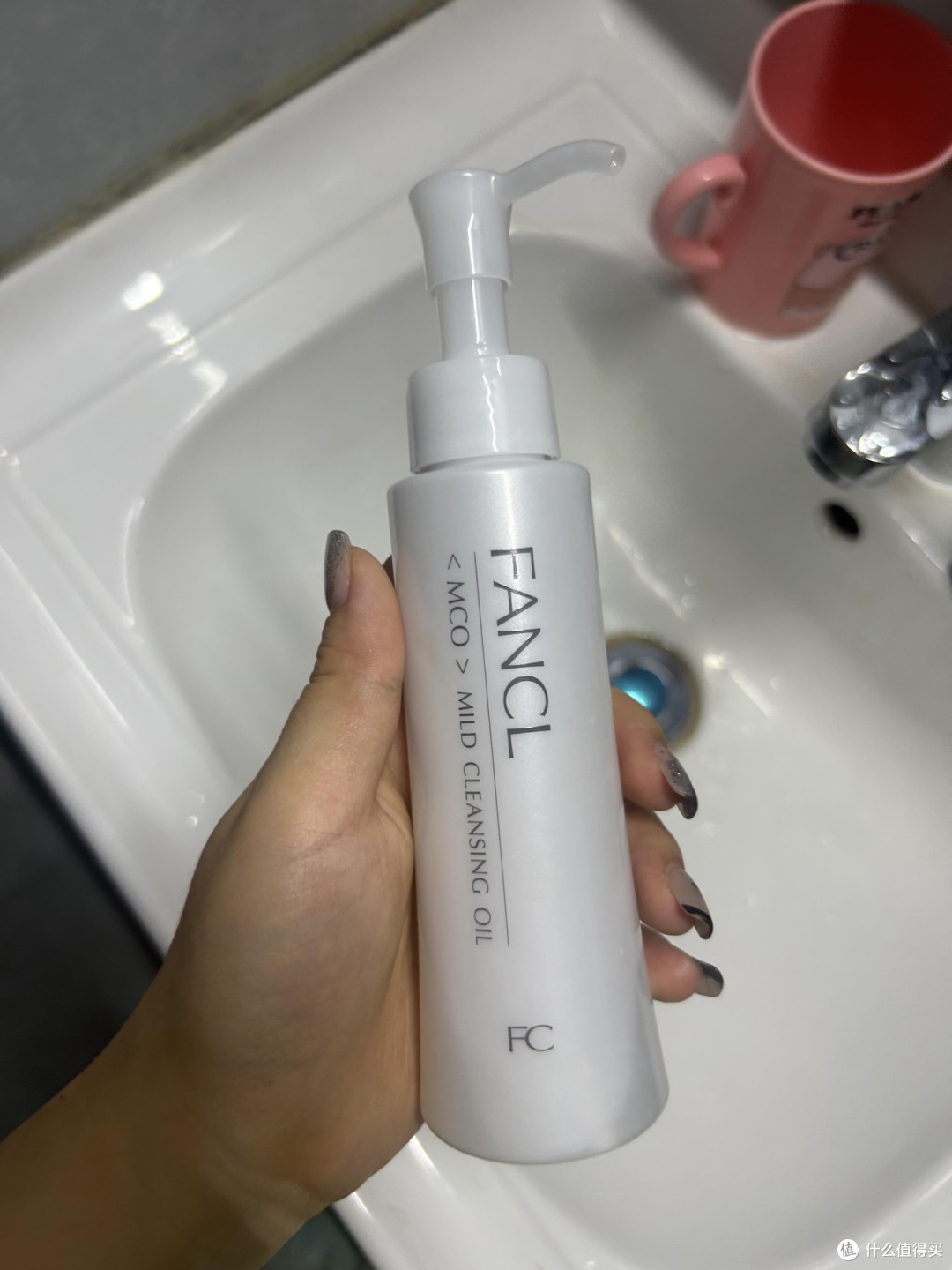 平价与贵价面霜的长期使用差异