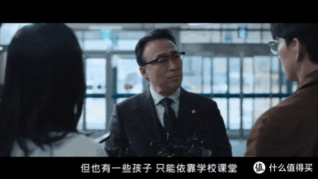 登顶收视Top.1，网飞新剧爽麻了