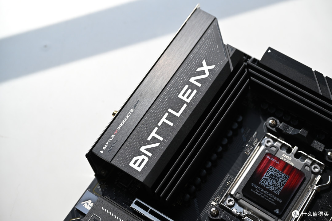 12+2+1相供电、WiFi 7、PCIe 5.0全给齐,七彩虹BATTLE-AX B850M-PLUS主板开箱