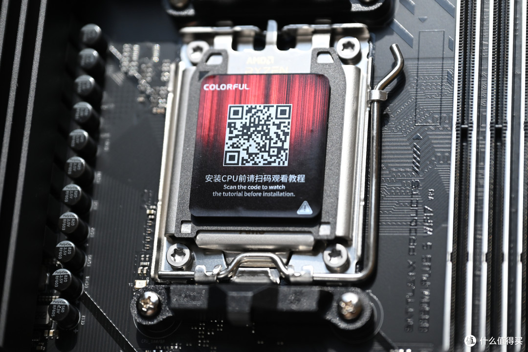 12+2+1相供电、WiFi 7、PCIe 5.0全给齐,七彩虹BATTLE-AX B850M-PLUS主板开箱