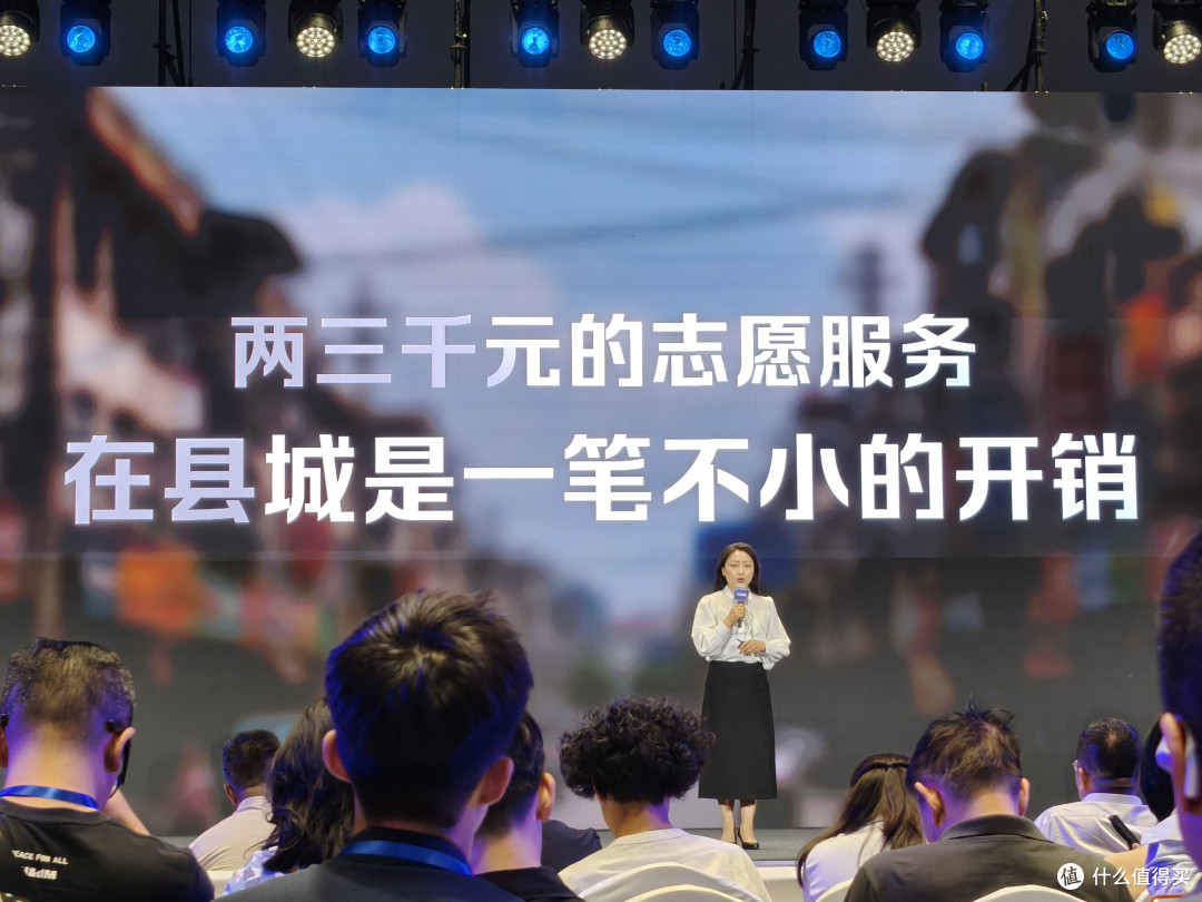 AI开卷高考!千问发布专业Agent,要让志愿规划服务人人可享?