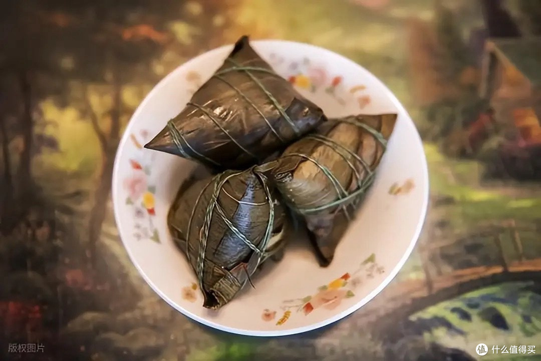 粽界“核爆”:当吉林大姐掏出只蛤蟆,千年咸甜之争瞬间化为笑谈