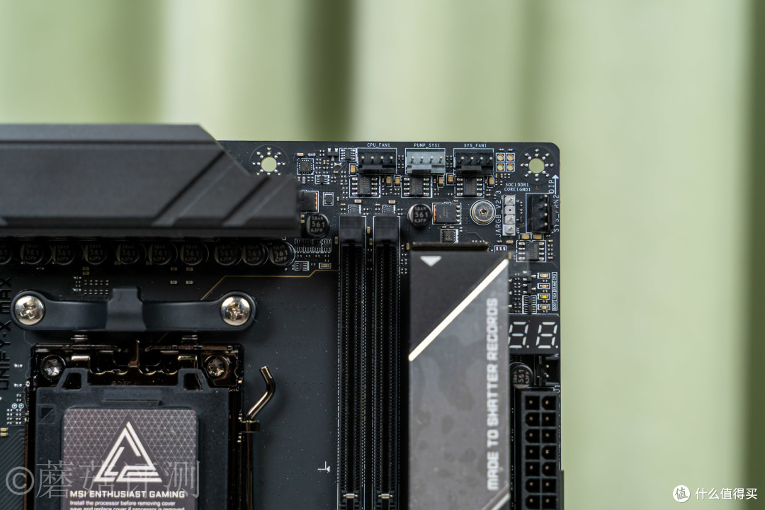 X870E主板中的满级大佬，微星MEG X870E UNIFY-X MAX主板拆解评测