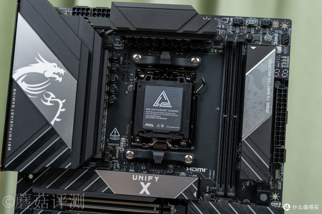 X870E主板中的满级大佬，微星MEG X870E UNIFY-X MAX主板拆解评测