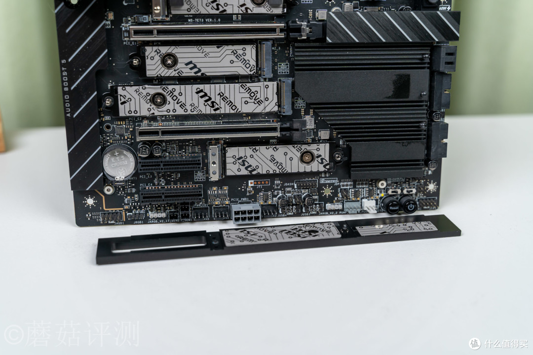 X870E主板中的满级大佬，微星MEG X870E UNIFY-X MAX主板拆解评测