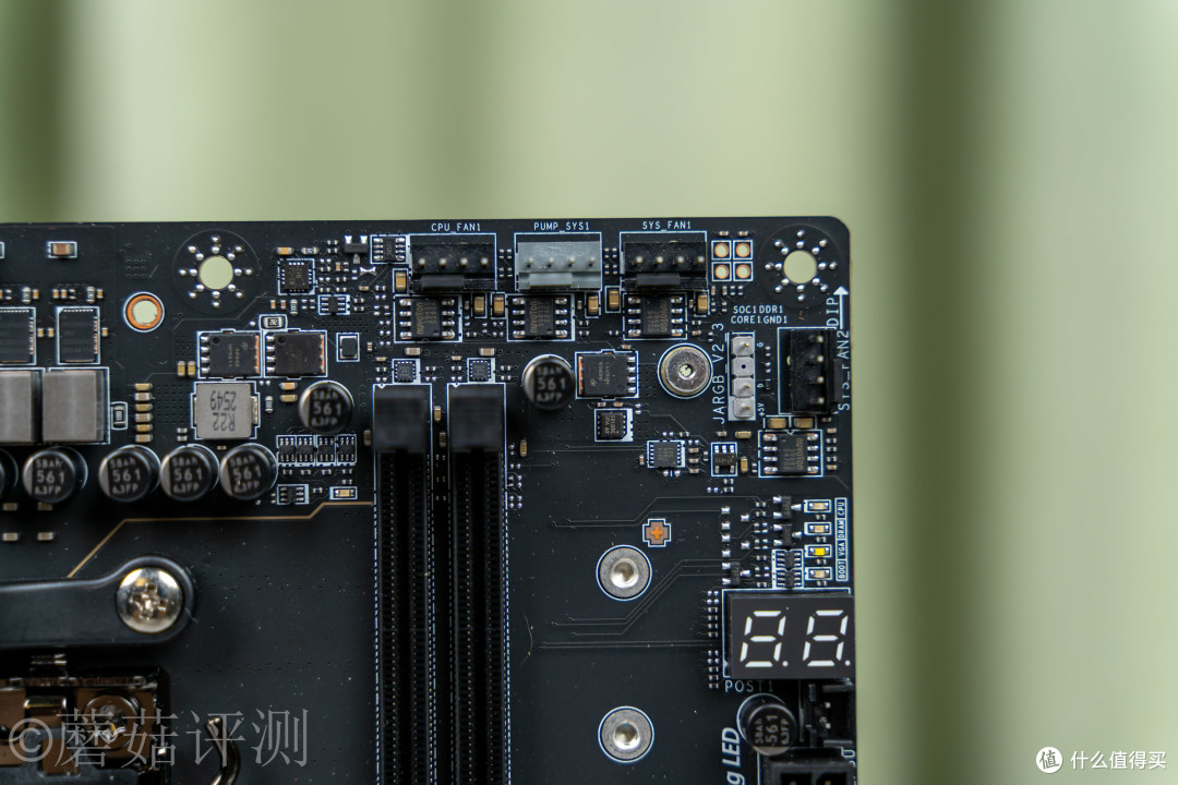 X870E主板中的满级大佬，微星MEG X870E UNIFY-X MAX主板拆解评测