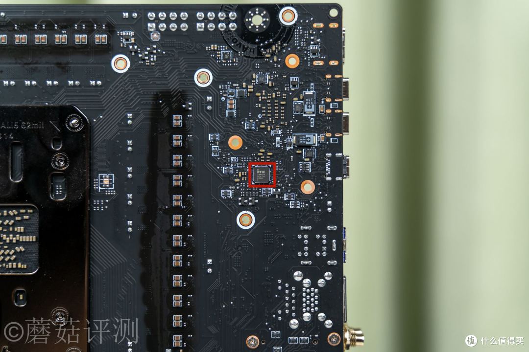 X870E主板中的满级大佬，微星MEG X870E UNIFY-X MAX主板拆解评测