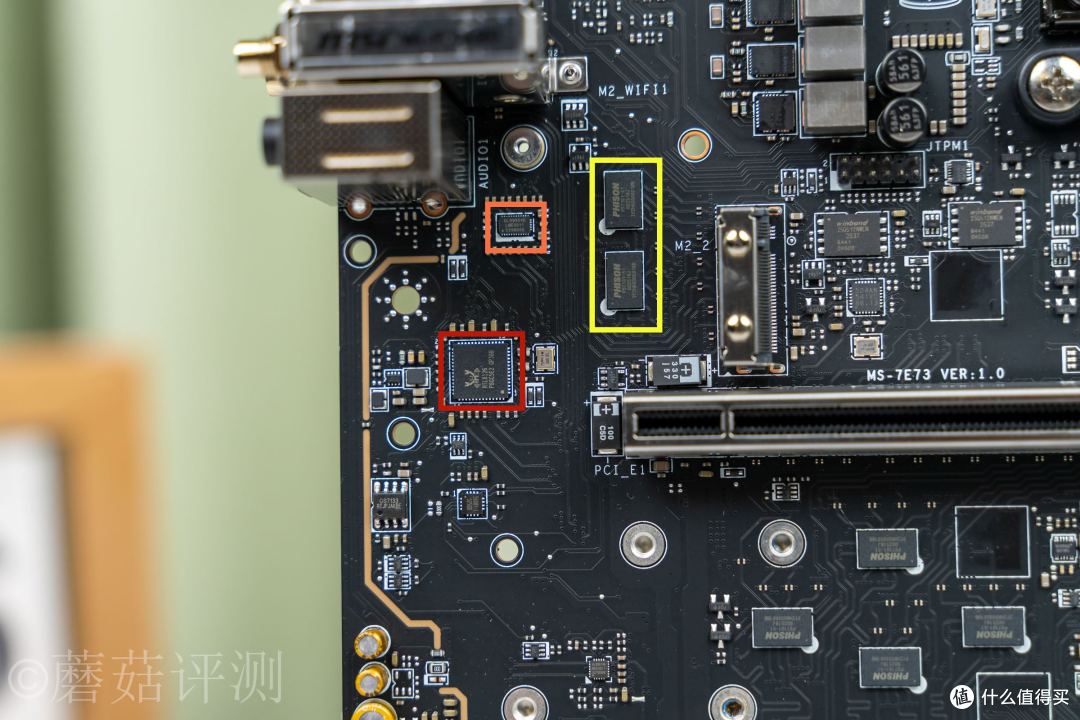 X870E主板中的满级大佬，微星MEG X870E UNIFY-X MAX主板拆解评测