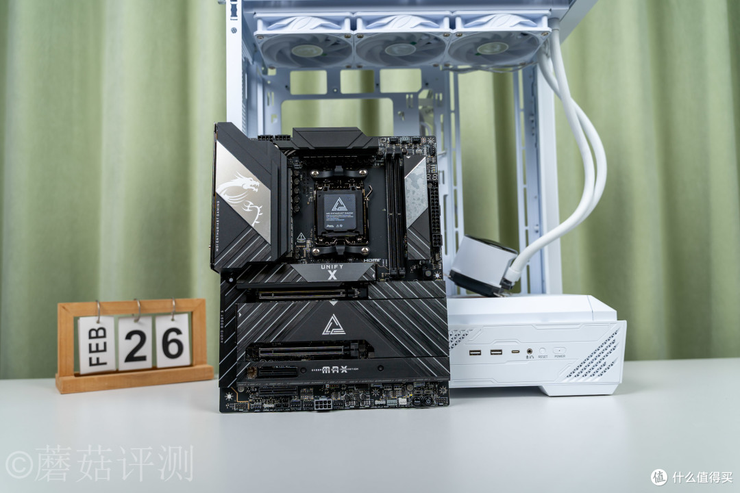 X870E主板中的满级大佬，微星MEG X870E UNIFY-X MAX主板拆解评测