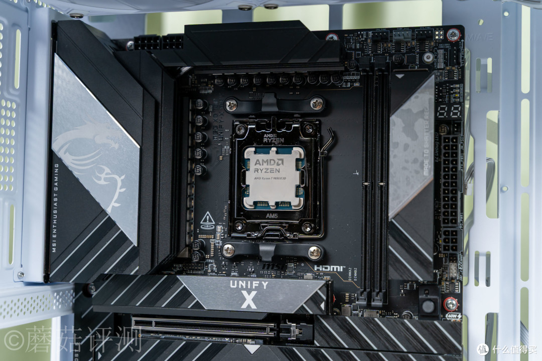 X870E主板中的满级大佬，微星MEG X870E UNIFY-X MAX主板拆解评测