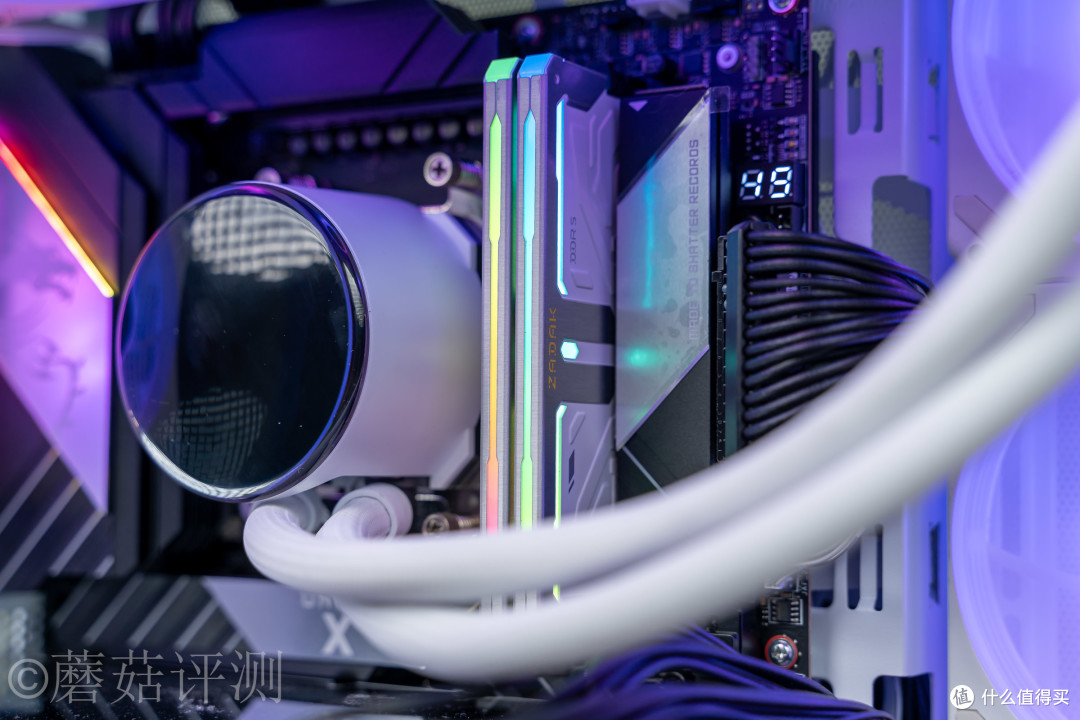 X870E主板中的满级大佬，微星MEG X870E UNIFY-X MAX主板拆解评测