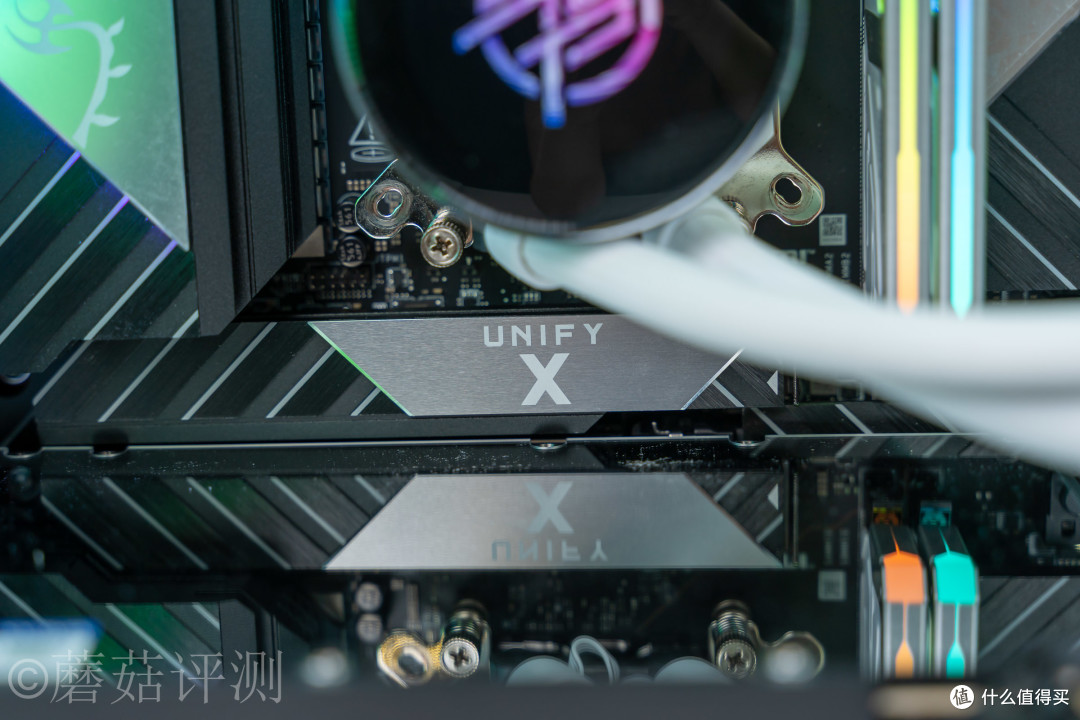 X870E主板中的满级大佬，微星MEG X870E UNIFY-X MAX主板拆解评测