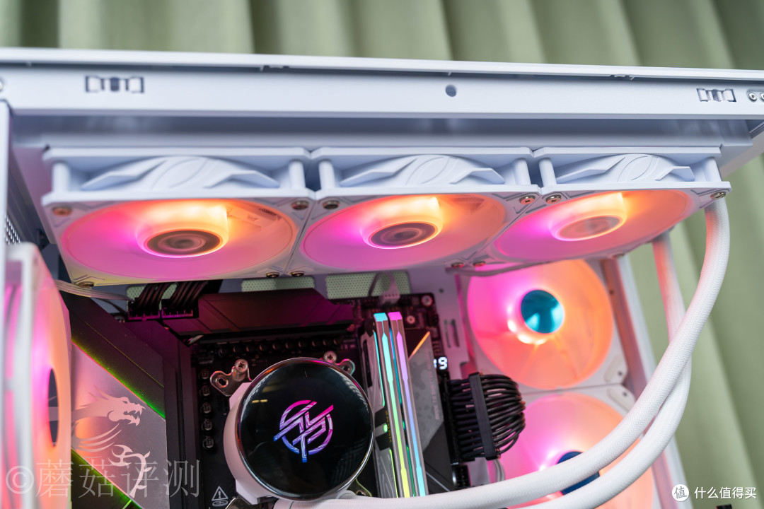 X870E主板中的满级大佬，微星MEG X870E UNIFY-X MAX主板拆解评测