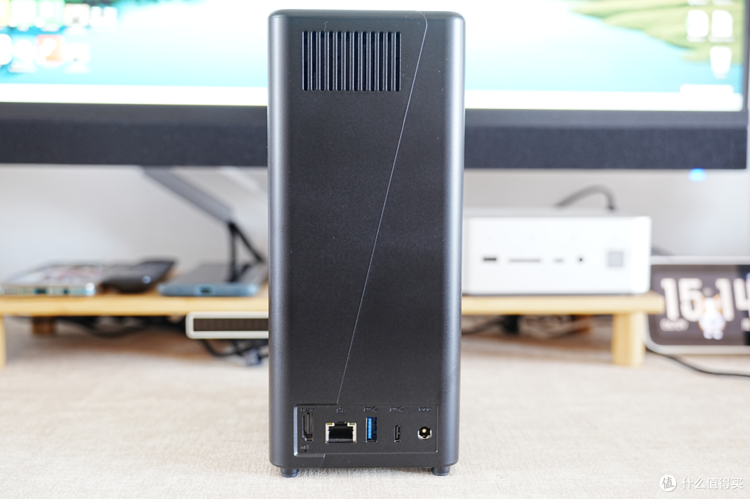 更适合家用的NAS!双盘位性能小钢炮『极空间Z2 Ultra』618推荐