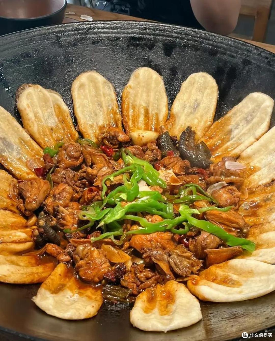 从闯关东到闯天下!东北人怎么了?靠吃苦耐劳把东北菜开遍全国