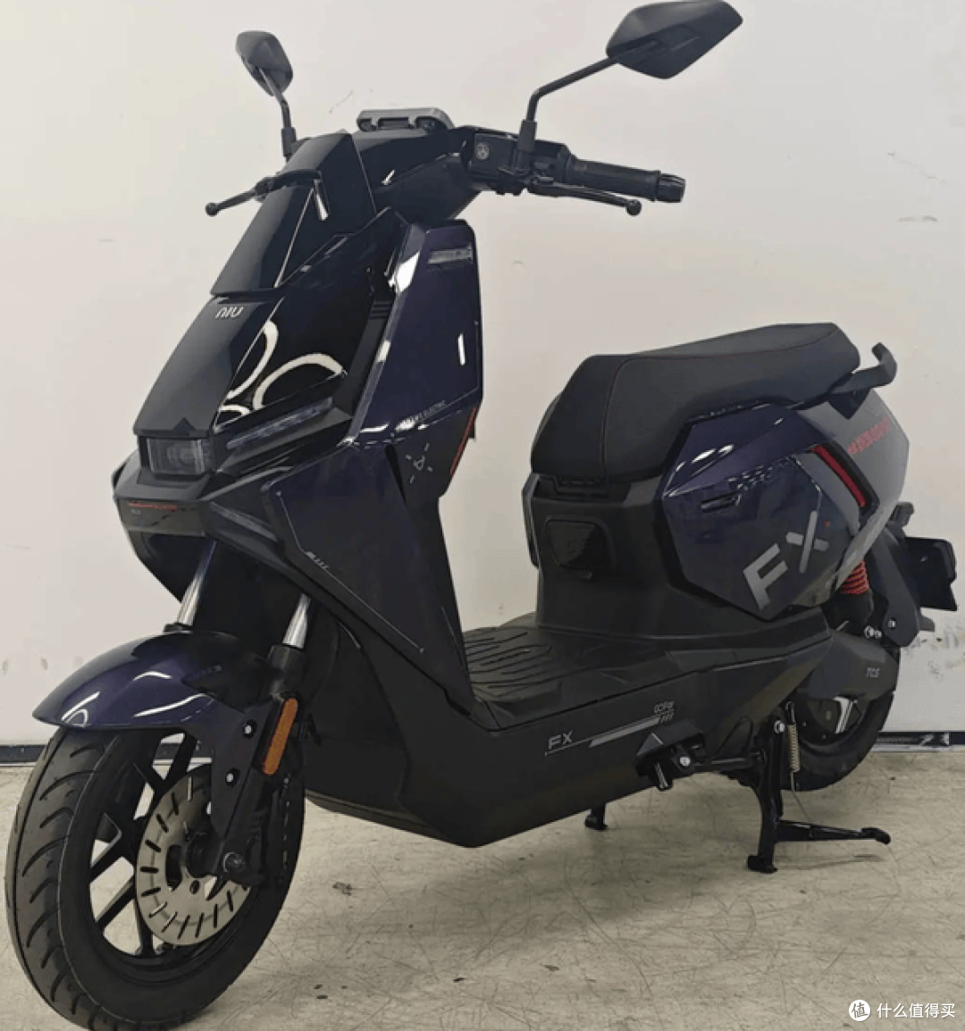 小牛6月新车曝光,NX2高配极速直接冲到100km/h?