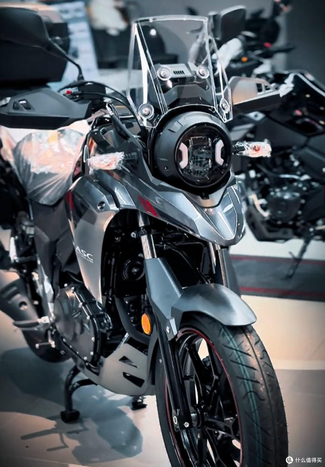铃木 DL250和 本田 NX400适合练手吗?新手ADV购车建议来了!