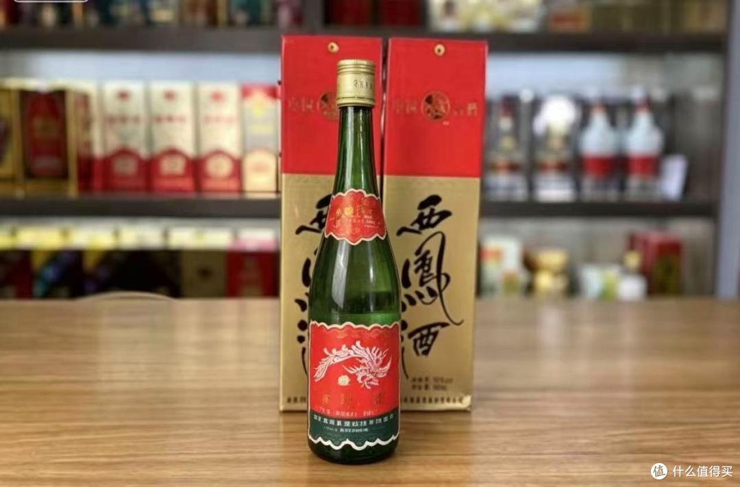 不懂选酒容易踩坑?这10款实惠好酒,日常请客、聚会小酌全适配