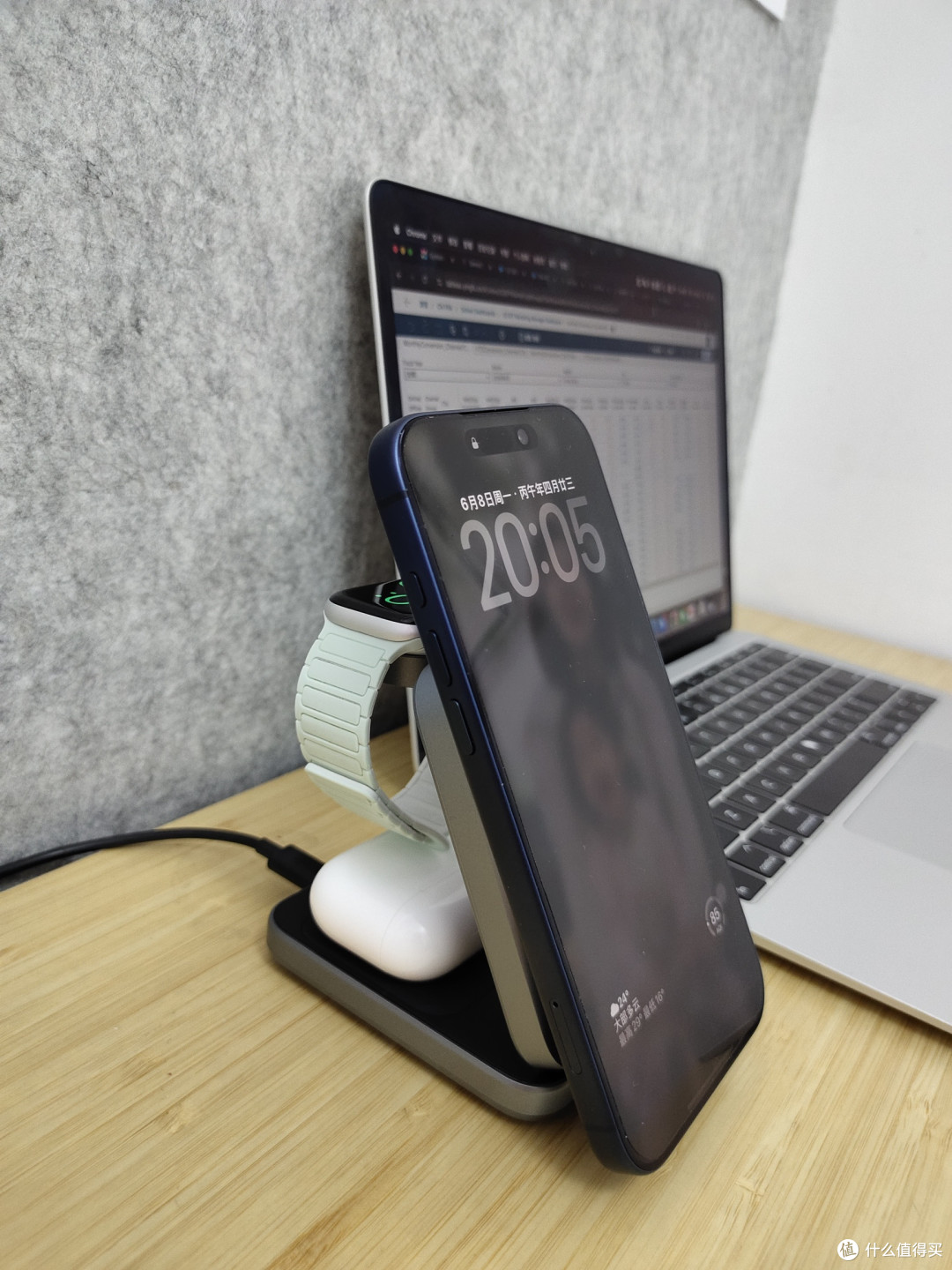 苹果全家桶用户冲!Anker Prime三折叠风冷无线充+磁吸充电宝分享
