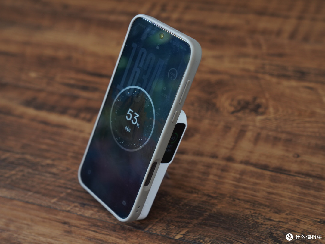 苹果全家桶用户冲!Anker Prime三折叠风冷无线充+磁吸充电宝分享