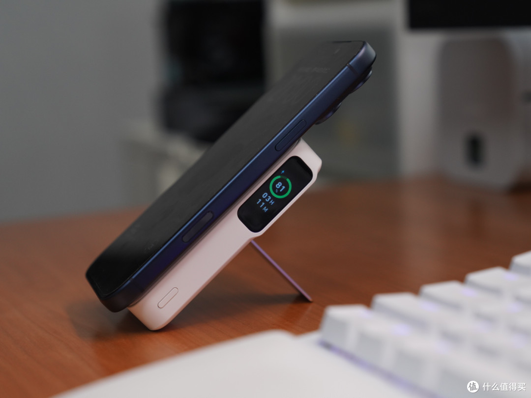 苹果全家桶用户冲!Anker Prime三折叠风冷无线充+磁吸充电宝分享