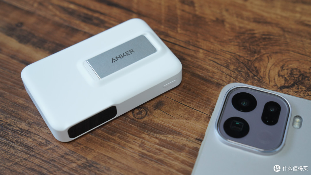 苹果全家桶用户冲!Anker Prime三折叠风冷无线充+磁吸充电宝分享