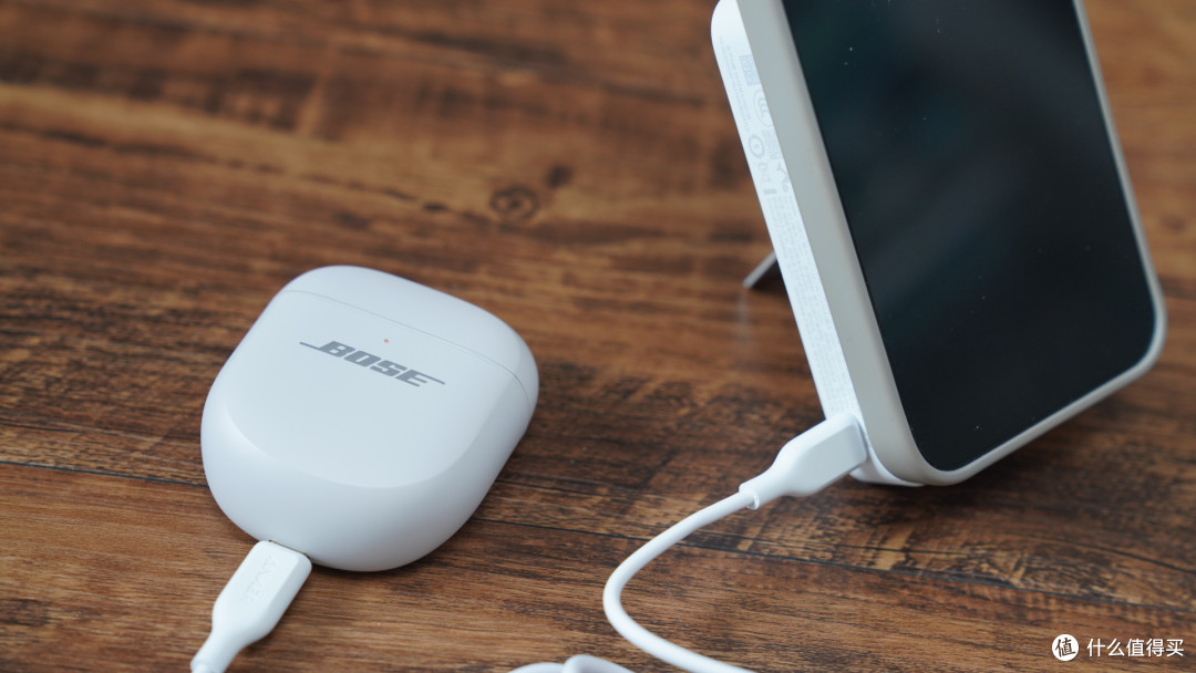 苹果全家桶用户冲!Anker Prime三折叠风冷无线充+磁吸充电宝分享