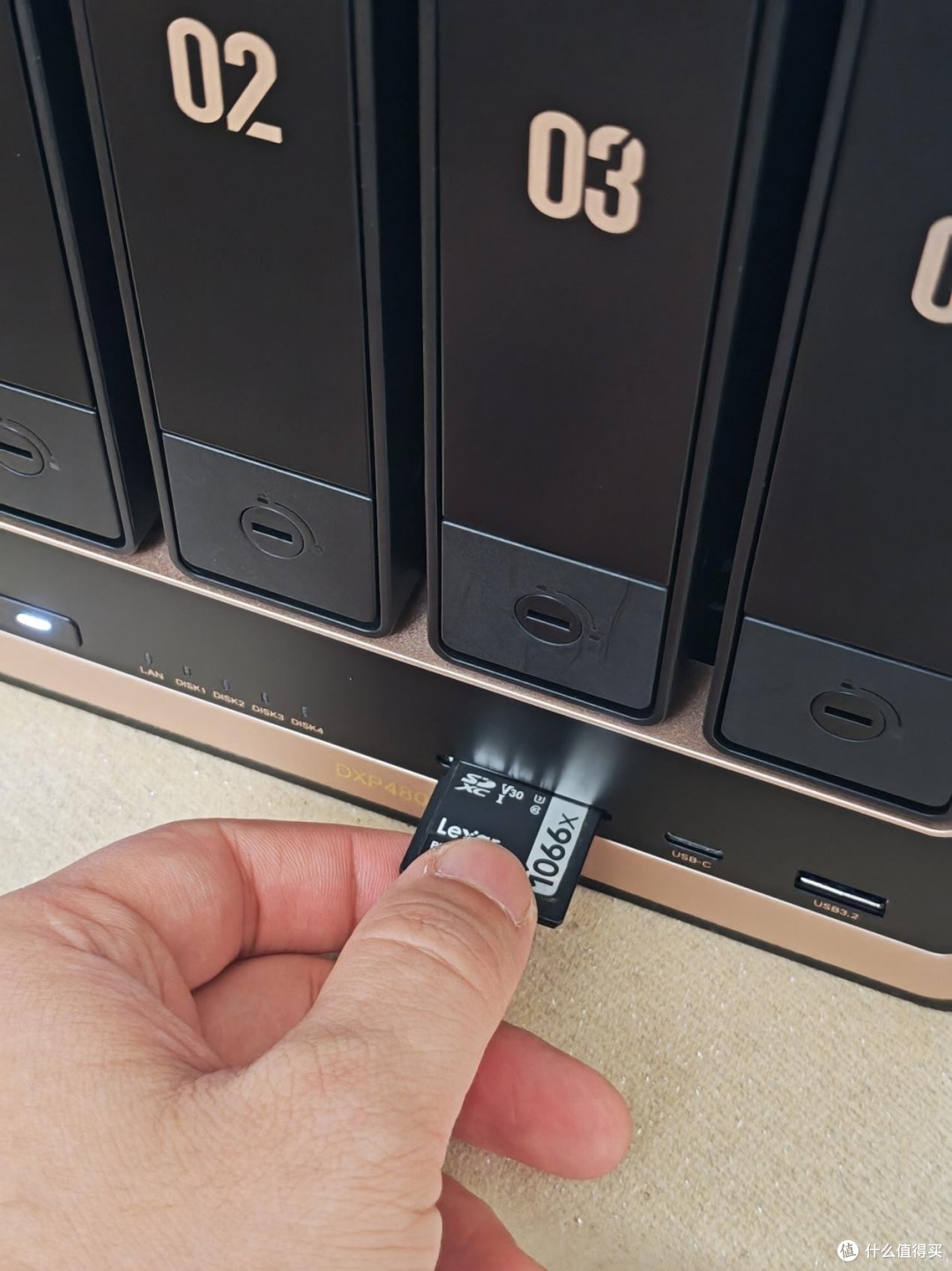 绿联NAS DXP4800 GT:近期入手超值设备,办公娱乐都适配!
