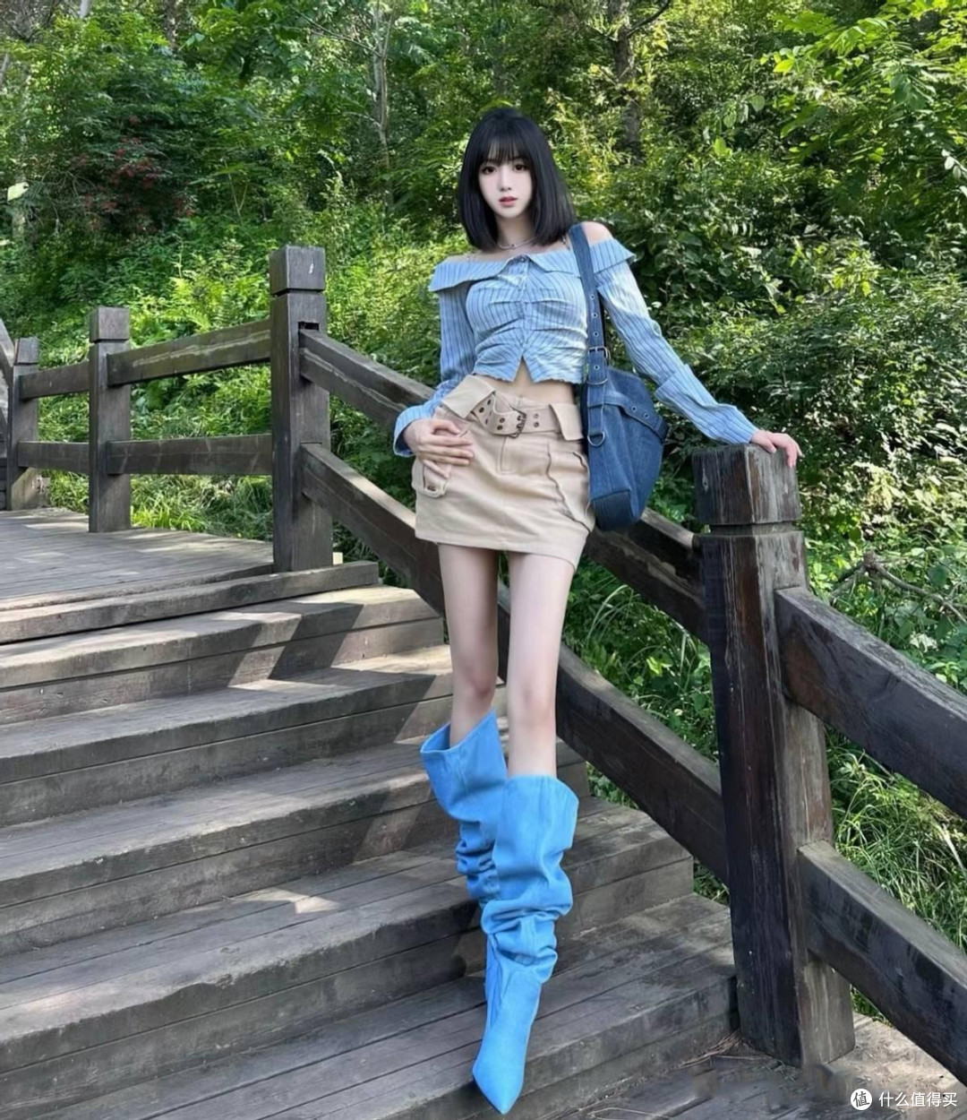 杭州女生的穿搭非常惊艳，很多人在穿超短裙+堆堆靴，洋气又时髦