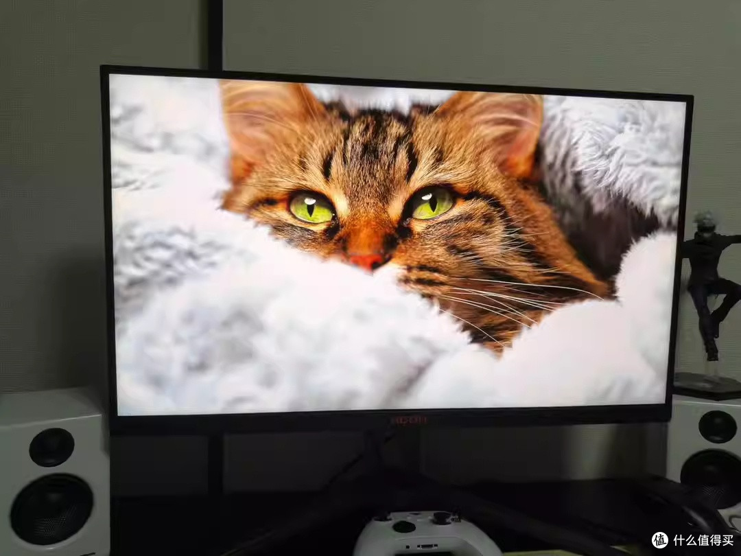 27寸4K MiniLED显示器,游戏与创作兼得