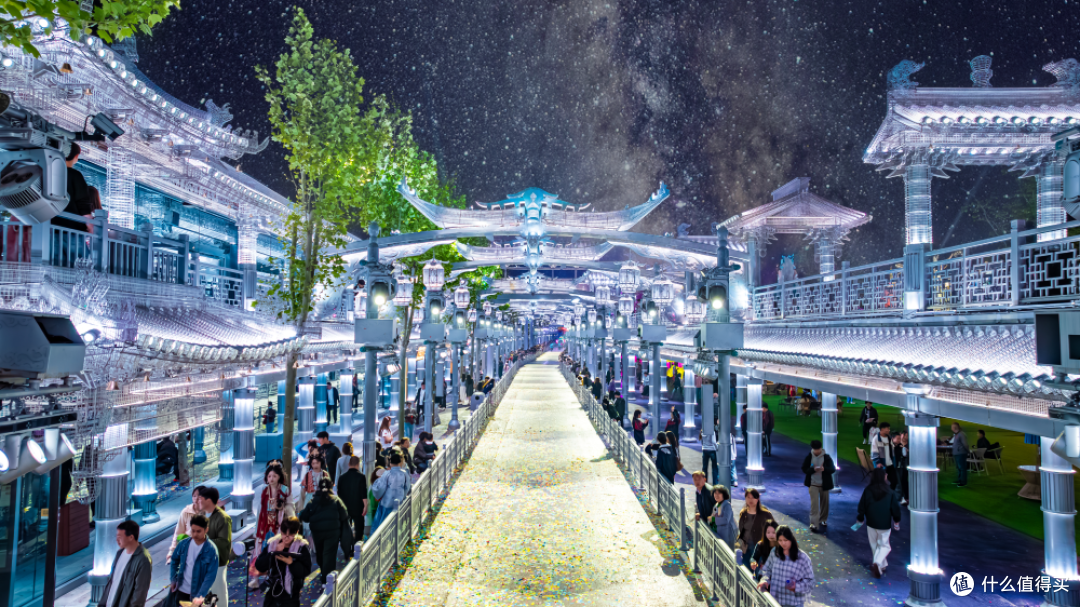 当旅行决策始于一条15秒视频,目的地如何接招?