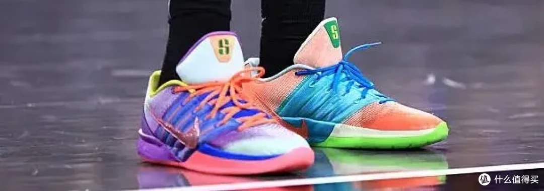 【NBA每日上脚】克拉克官宣！最后一款科比专属就是它？