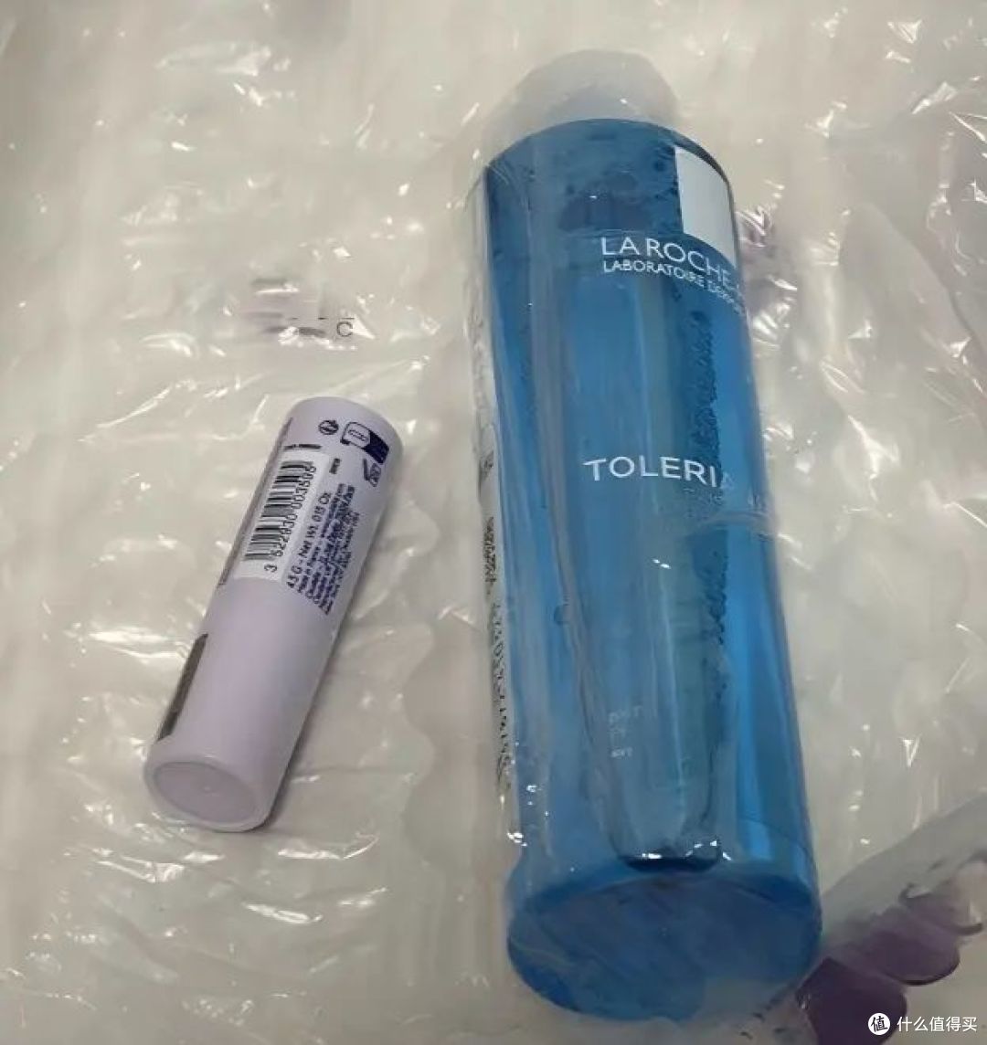 皮肤缺水补水,真正有用的一步,是把水留住