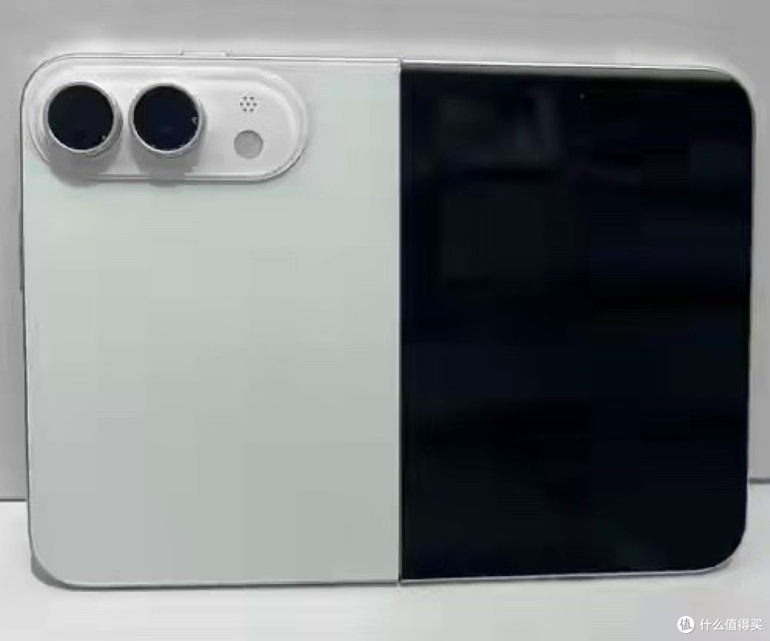 iOS27悄然重磅升级!大批App全面适配横屏,暗示折叠iPhone要来了