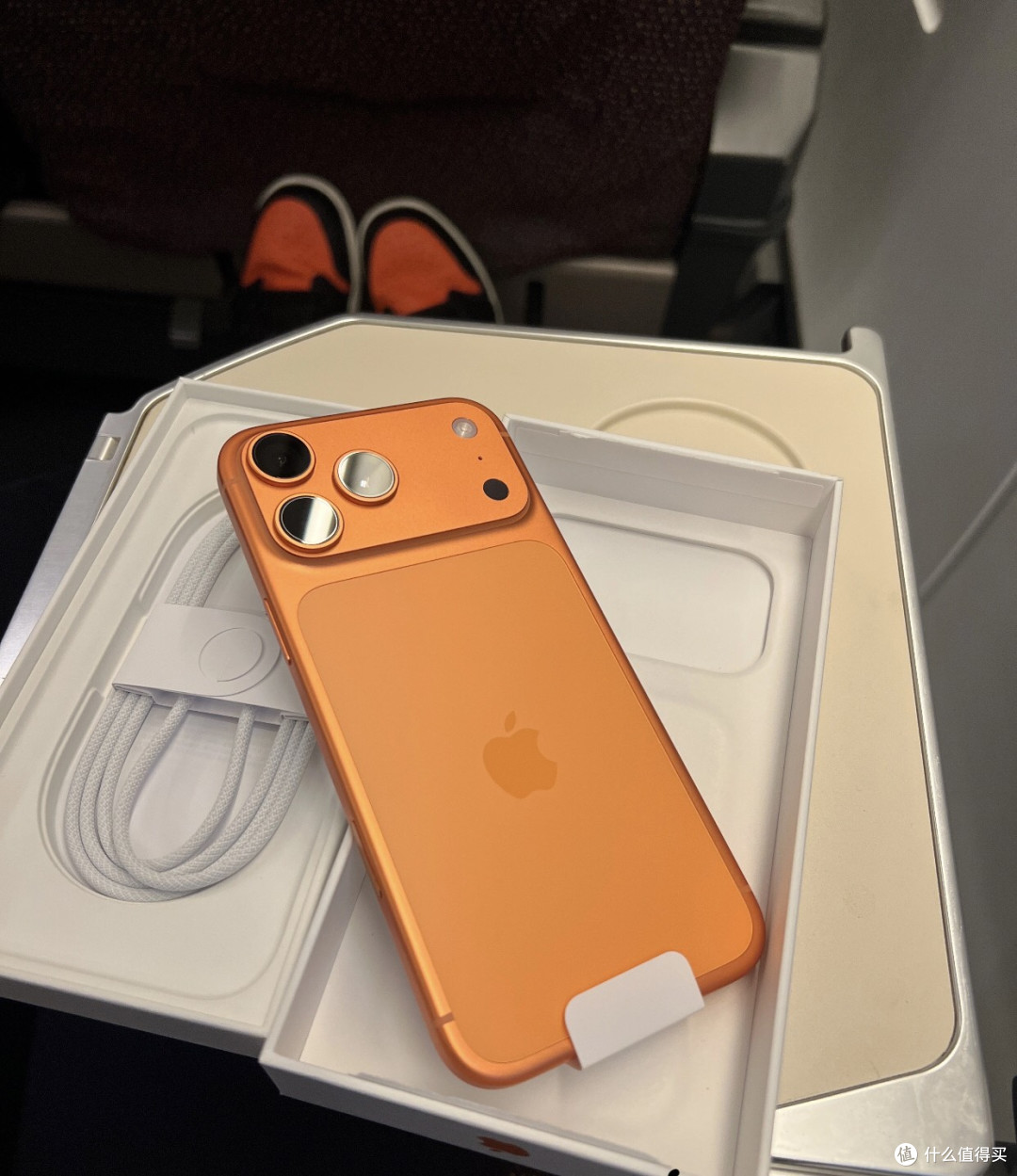 Phone 17 Pro Max:五年不卡,充电慢如蜗牛