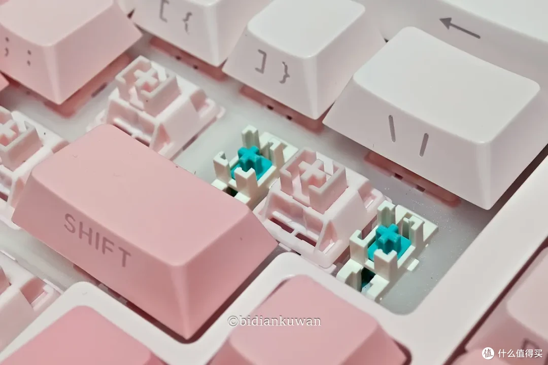 雾桃渐变，粉萌少女心 | 珂芝K75 V2三模无线机械键盘