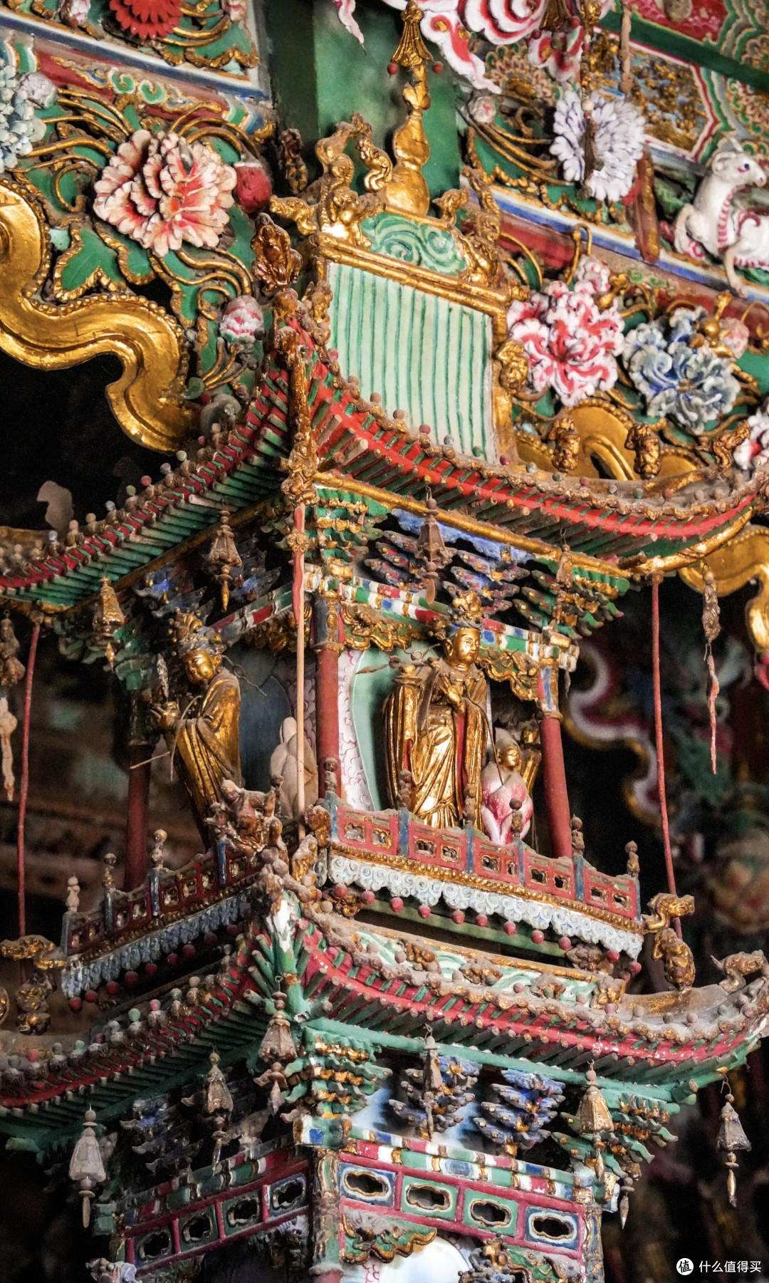 古寺悬塑:现代特效与古代匠心的碰撞