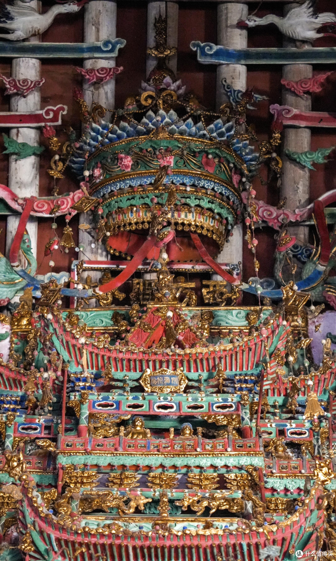古寺悬塑:现代特效与古代匠心的碰撞