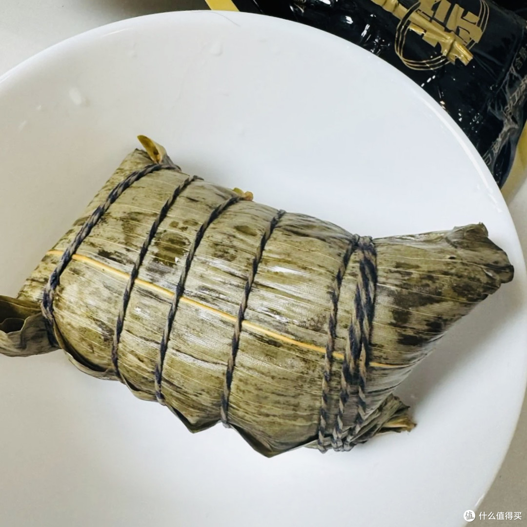 200g黑猪五花肉粽:剥开粽叶的瞬间,我知道这波稳了