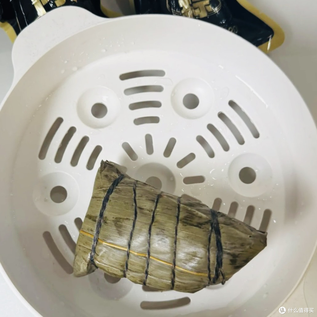 200g黑猪五花肉粽:剥开粽叶的瞬间,我知道这波稳了